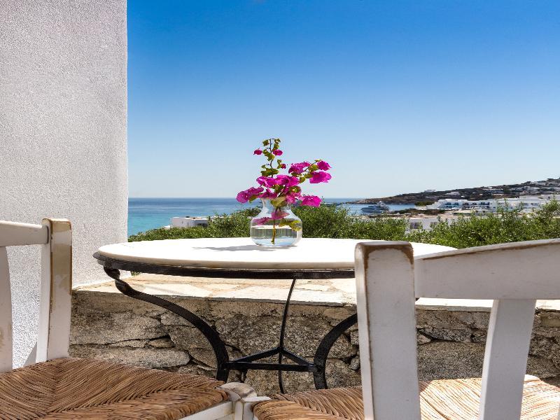 Bay Bees Sea View Suites & Homes Платис Ялос Экстерьер фото